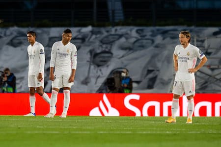 Lähde: Real Madridin kassa ammottaa tyhjyyttään - pelaajat eivät suostu palkkatalkoisiin Lähde: Real Madridin kassa ammottaa tyhjyyttään – pelaajat eivät suostu palkkatalkoisiin