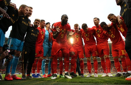 Belgia voitti 9–0 ja varmisti paikan jalkapallon EM-kisoihin Belgia voitti 9–0 ja varmisti paikan jalkapallon EM-kisoihin