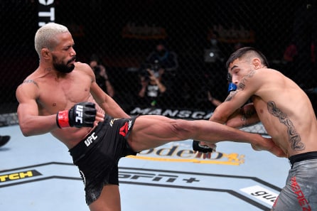 UFC: ”Sodan jumala” ratkaisi giljotiinikuristuksella