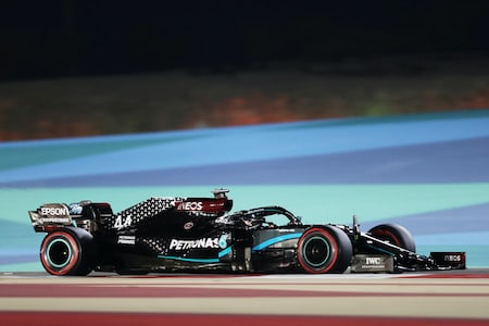 Lewis Hamilton odotetusti paalupaikalle - Valtteri Bottas löi Max Verstappenin Lewis Hamilton odotetusti paalupaikalle – Valtteri Bottas löi Max Verstappenin
