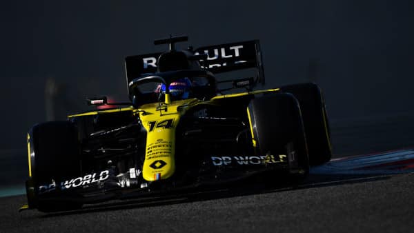 39-vuotias Fernando Alonso oli nopein nuorten kuljettajien testeissä - Mick Schumacher jätettiin viimeiseksi 39-vuotias Fernando Alonso oli nopein nuorten kuljettajien testeissä – Mick Schumacher jätettiin viimeiseksi