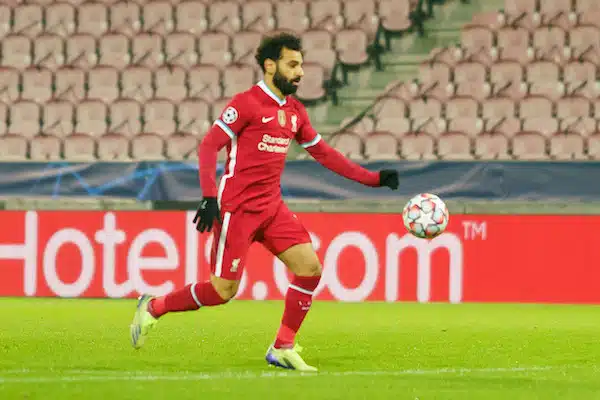Tämä huolestuttaa Liverpool-faneja – Mohamed Salah antoi ympäripyöreän vastauksen: ”Öö, kyllä kai?”