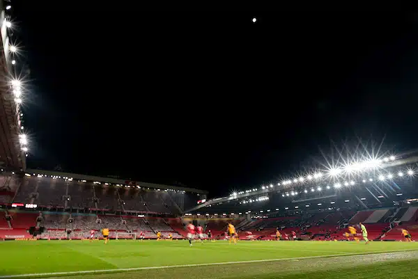 Manchester United kaavailee remonttia Old Traffordille - katsomokapasiteetti nousee hurjasti Manchester United kaavailee remonttia Old Traffordille – katsomokapasiteetti nousee hurjasti