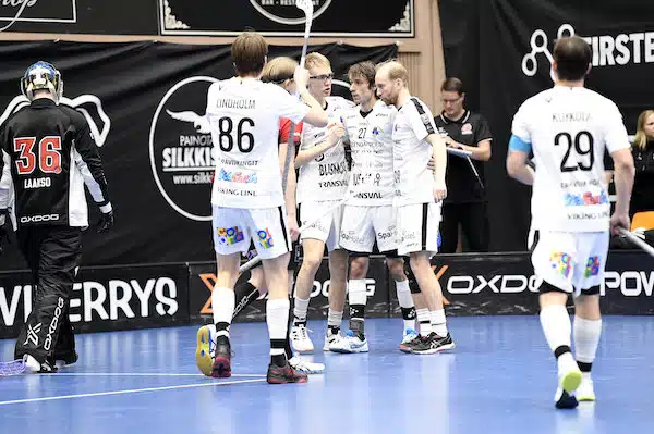 Salibandyn F-liigassa iso yllätys