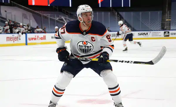 NHL:n ykköstähti manailee olympiaunelman murenemista – ”World Cup olisi hieno kakkosvaihtoehto”