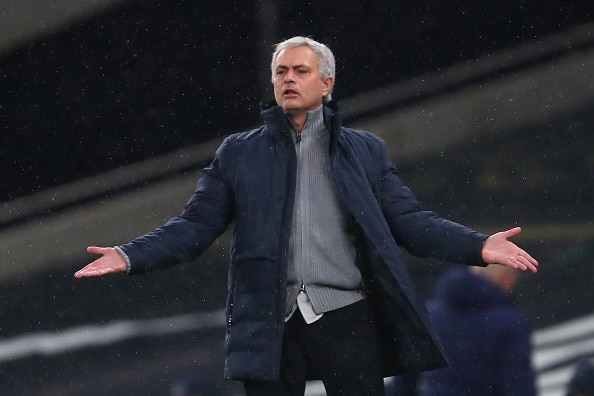 ”Tottenhamin pelaajat menettämässä kärsivällisyytensä Jose Mourinhoon” ”Tottenhamin pelaajat menettämässä kärsivällisyytensä Jose Mourinhoon”