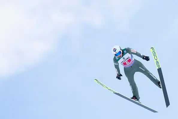 ”Mäkiviikkoa ei ole vielä ratkaistu” – Kamil Stoch kieltäytyy tuijottamasta tuloksiin
