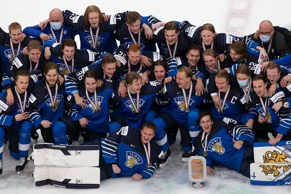 Nuoret Leijonat sai uuden päävalmentajan – Tomi Lämsä hyppää puikkoihin Nuoret Leijonat sai uuden päävalmentajan – Tomi Lämsä hyppää puikkoihin
