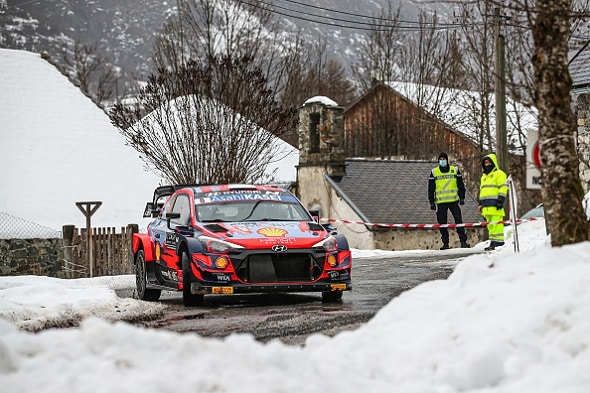 EK6: Ott Tänakilla mittavia ongelmia EK6: Ott Tänakilla mittavia ongelmia