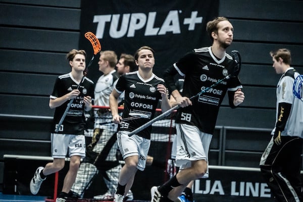 F-liiga: Classicille toinen välierävoitto, TPS kavensi oman sarjansa Hautaniemen jatkoaikapommilla F-liiga: Classicille toinen välierävoitto, TPS kavensi oman sarjansa Hautaniemen jatkoaikapommilla