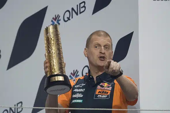 Aki Ajo saavutti huiman rajapyykin – hakee vertaistaan MM-sarjan tallipomojen keskuudessa