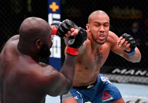 UFC:n raskaassa sarjassa uusi haastaja: Ciryl Gane lähtee mestaruusvyön jahtiin