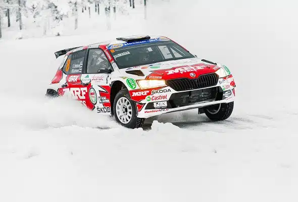 Lindholm voitti Kuopiossa ja nousi SM-johtoon