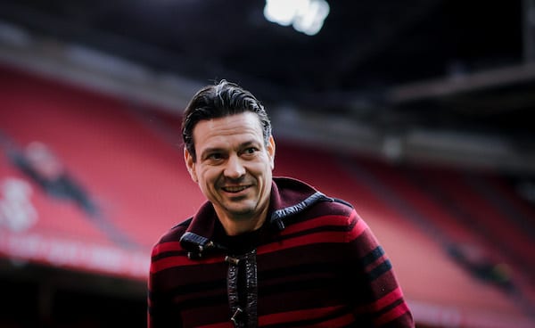 Jari Litmanen kehottaa Huuhkajat-faneja saapumaan tänään stadionille: ”Tuntuu melko rajulta” Jari Litmanen kehottaa Huuhkajat-faneja saapumaan tänään stadionille: ”Tuntuu melko rajulta”