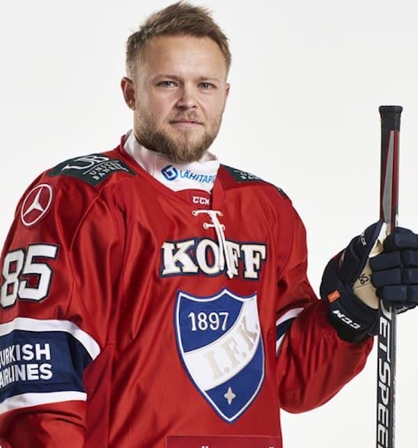 HIFK takoo hurjalla tahdilla pronssia - Tapparan hyökkääjä sikaili HIFK takoo hurjalla tahdilla pronssia – Tapparan hyökkääjä sikaili