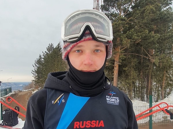 Suomalaislaskijan urakka MM-kisoissa päättyi hurjaan kaatumiseen