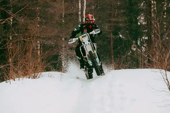 Päitsin voitosta luvassa tiukka taistelu – kärkinimi vaihtui moneen kertaan