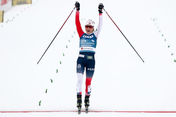 Norja koronakriisissä Pekingissä - eivät saa täyttä joukkuetta maastohiihdon avaukseen Norja koronakriisissä Pekingissä – eivät saa täyttä joukkuetta maastohiihdon avaukseen