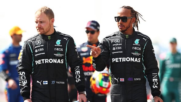 Sensaatioväite Valtteri Bottaksen potkuista sai myös tallipomon puuttumaan peliin - kuittasi kohun yhdellä sanalla Sensaatioväite Valtteri Bottaksen potkuista sai myös tallipomon puuttumaan peliin – kuittasi kohun yhdellä sanalla