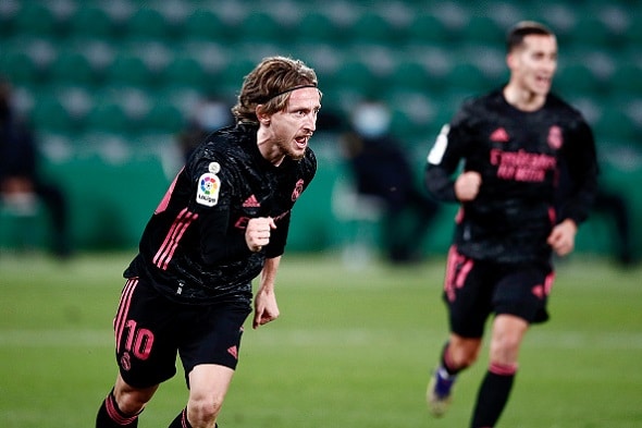 Real Madridin päävalmentaja esitti tiukan väitteen tähtipelaajan tulevaisuudesta