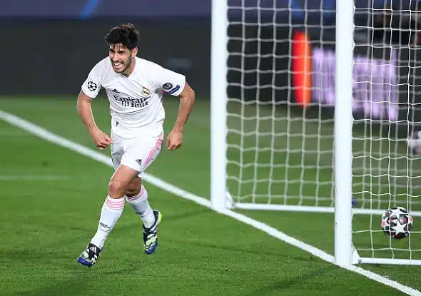 PSG hankkimassa kaksi tähtipelaajaa - ja se on Chelsealle pettymys PSG hankkimassa kaksi tähtipelaajaa – ja se on Chelsealle pettymys