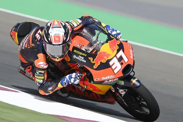 Aki Ajon tiimin sensaatiokuski teki sen taas – ”ihmepoika” johtaa MM-sarjaa ylivoimaisesti tulokaskaudellaan