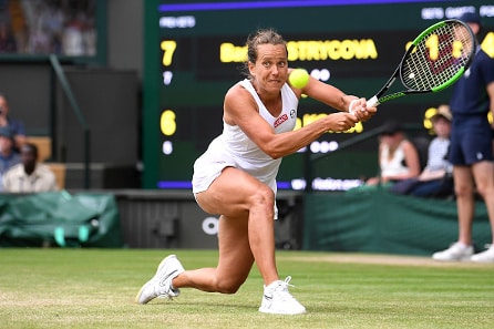 Raskaana oleva tennistähti haluaa pelata vielä kerran – ”Sitten kun olen tiputtanut ne kilot”