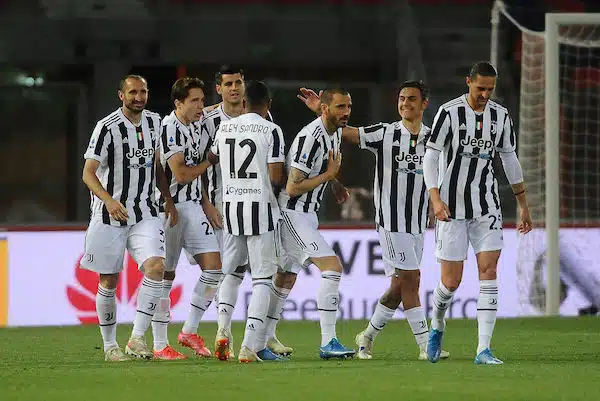 Lähde: Juventus virittelee hirmutarjousta Liverpool-tähdelle
