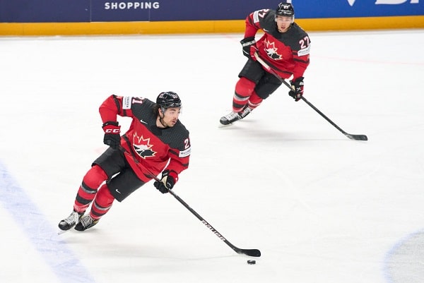 Kanada saamassa todellisen huippunimen jääkiekon MM-kisoihin Kanada saamassa todellisen huippunimen jääkiekon MM-kisoihin