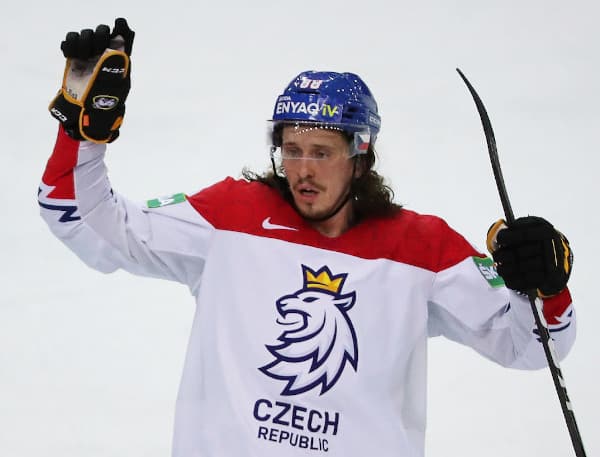 KHL:n ruplat houkuttavat pelaajia – Tshekiltä kova linja KHL:n ruplat houkuttavat pelaajia – Tshekiltä kova linja