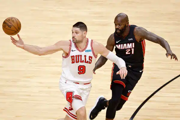 Chicago Bullsille hyvä voitto NBA:ssa, penkkimies Markkanenkin sai 10 pinnaa Chicago Bullsille hyvä voitto NBA:ssa, penkkimies Markkanenkin sai 10 pinnaa