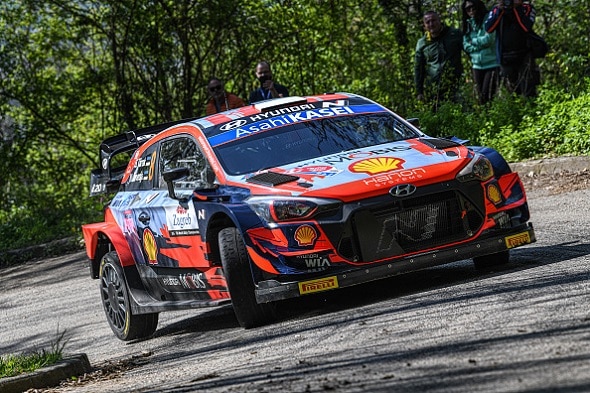 MM-ralli: Hyundai kiinnitti huippukuljettajat MM-ralli: Hyundai kiinnitti huippukuljettajat