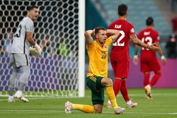 Glen Kamara sai Wales-tähden joukkuekaverikseen