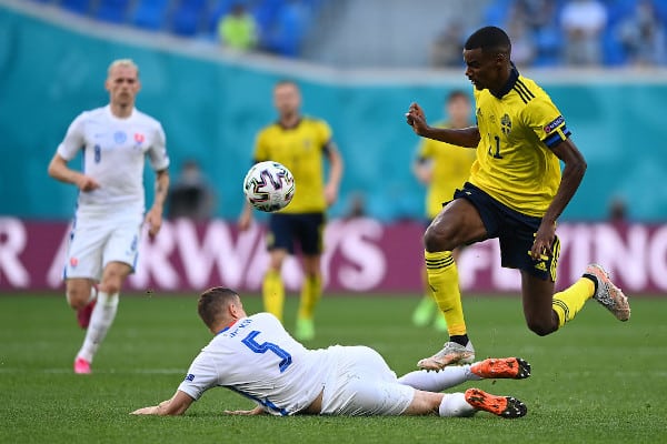 Posketon hintapyyntö ruotsalaishyökkääjästä – Arsenalilta vedettiin taas siirtoikkunan verhot kiinni