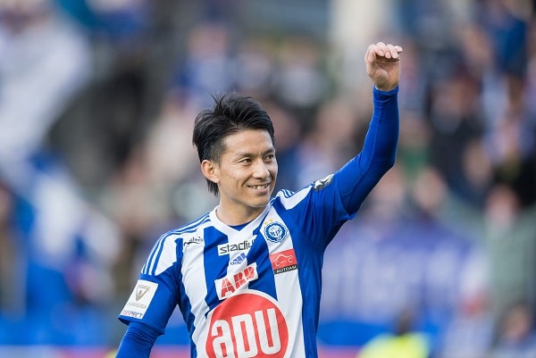 HJK solmi merkittävän jatkosopimuksen - "Hän pystyy pelaamaan useassa eri roolissa" HJK solmi merkittävän jatkosopimuksen – ”Hän pystyy pelaamaan useassa eri roolissa”
