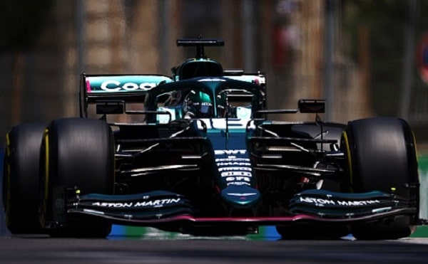 Punaiset liput! F1:n aika-ajoissa rysähti välittömästi Punaiset liput! F1:n aika-ajoissa rysähti välittömästi