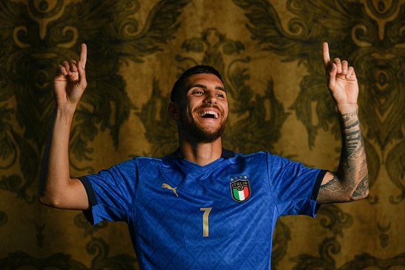 Lehti: Liverpool on tehnyt tarjouksen Georginio Wijnaldumin korvaajalle - edustaa Italiaa EM-kisoissa Lehti: Liverpool on tehnyt tarjouksen Georginio Wijnaldumin korvaajalle – edustaa Italiaa EM-kisoissa