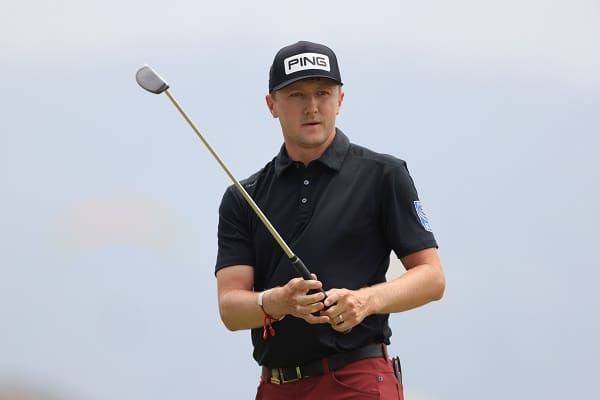 Kolme miestä jakaa piikkipaikkaa golfin US Openissa - Rory McIlroy nousi iskuetäisyydelle Kolme miestä jakaa piikkipaikkaa golfin US Openissa – Rory McIlroy nousi iskuetäisyydelle