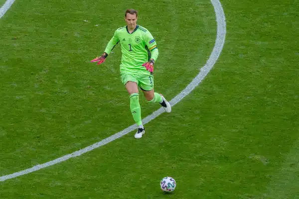 Manuel Neuer paljasti sairastaneensa syöpää