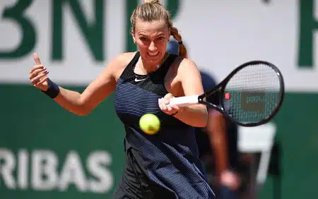 Kaksinkertainen voittaja paineli jatkoon Wimbledonissa