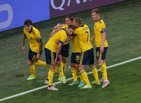 EM-vastustajalla kriisikokous – jo ennen Ruotsin kohtaamista