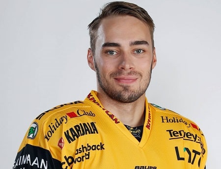 SM-liigaseura menettää parhaan pistemiehensä – Ahti Oksanen siirtyy Tshekin pääsarjaan