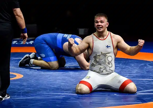 Elias Kuosmasella tyly olympiakokemus – ”Ihan turha pyöriä näin kovissa kisoissa”