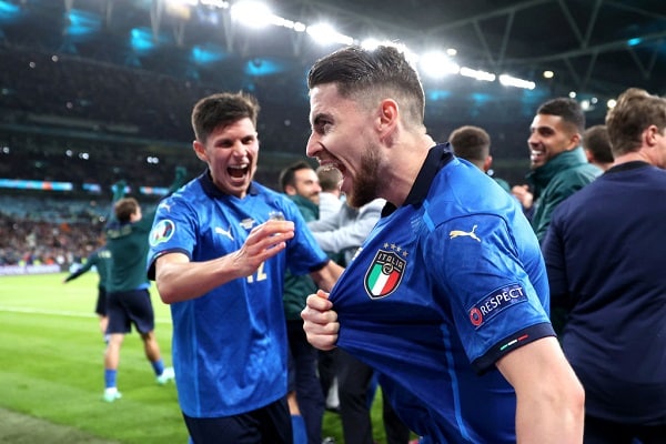 Italia joutui todella koville – ”Haluan nostaa Espanjalle hattua”