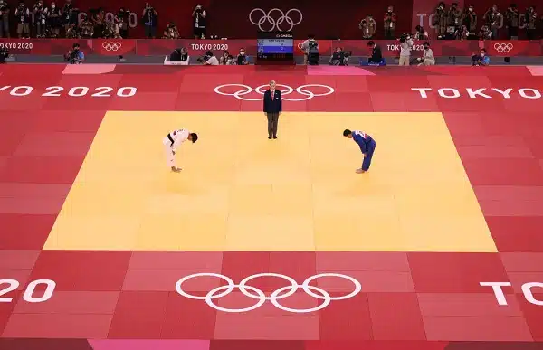 Japanilla ilon ja tuskan olympiaitkua – hopea oli häpeä