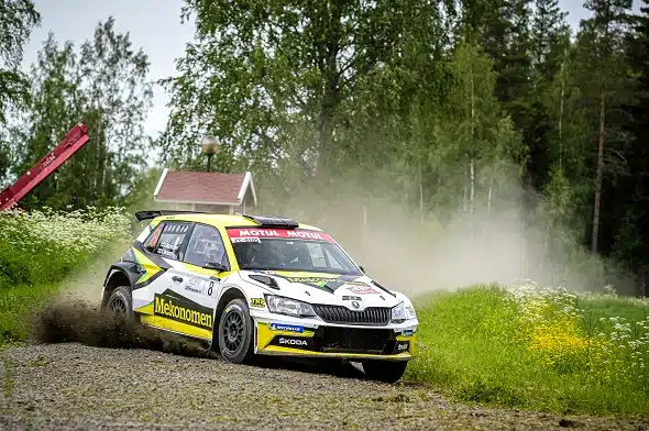 Pitkä odotus on ohi – rallisprintin SM-sarjan kesäkausi jyrähtää käyntiin