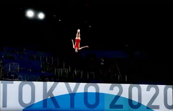 Valkovenäläiset piinaavat Dong Dongia olympialaisissa