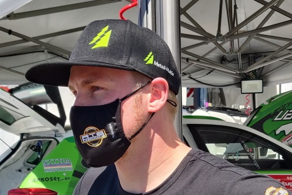 Jari-Matti Latvala ihasteli Esapekka Lapin paluusuoritusta: "Ei tämä ole kuin jalkapalloa tai jääkiekkoa" Jari-Matti Latvala ihasteli Esapekka Lapin paluusuoritusta: ”Ei tämä ole kuin jalkapalloa tai jääkiekkoa”