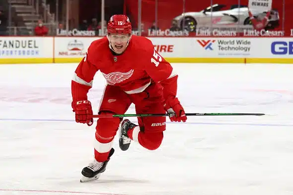 Tilipäivä! NHL-hyökkääjä solmi muhkean sopimuksen Detroit Red Wingsin kanssa