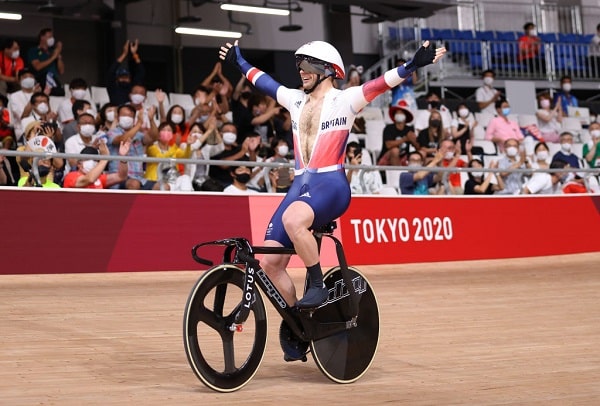 Brittipyöräilijä teki Tokiossa olympiahistoriaa